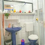 Maja Apartman *