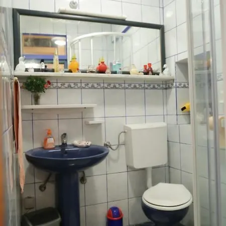 Hotel condo Maja